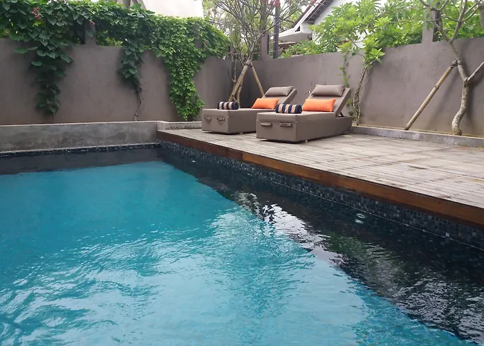 Anshel Hotel