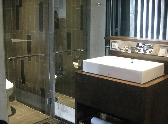 Anshel Hotel 3*