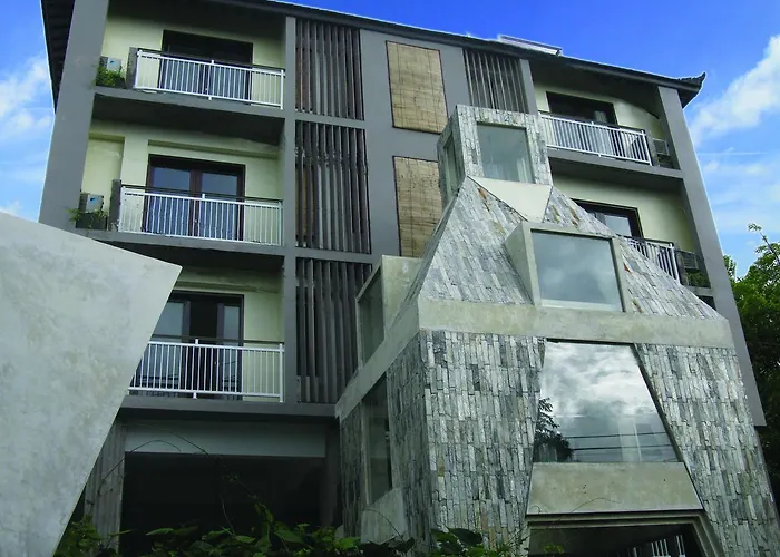 Anshel Hotel Seminyak (Bali)