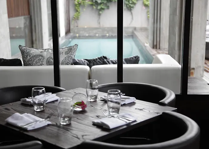 Anshel Hotel Seminyak (Bali)