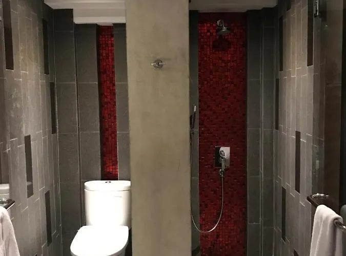 Anshel Hotel 3*